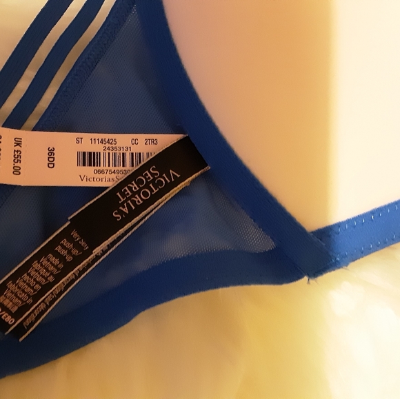 NWT VICTORIAS SECRET RAZORBACK BRA THONG SET - Picture 6 of 6